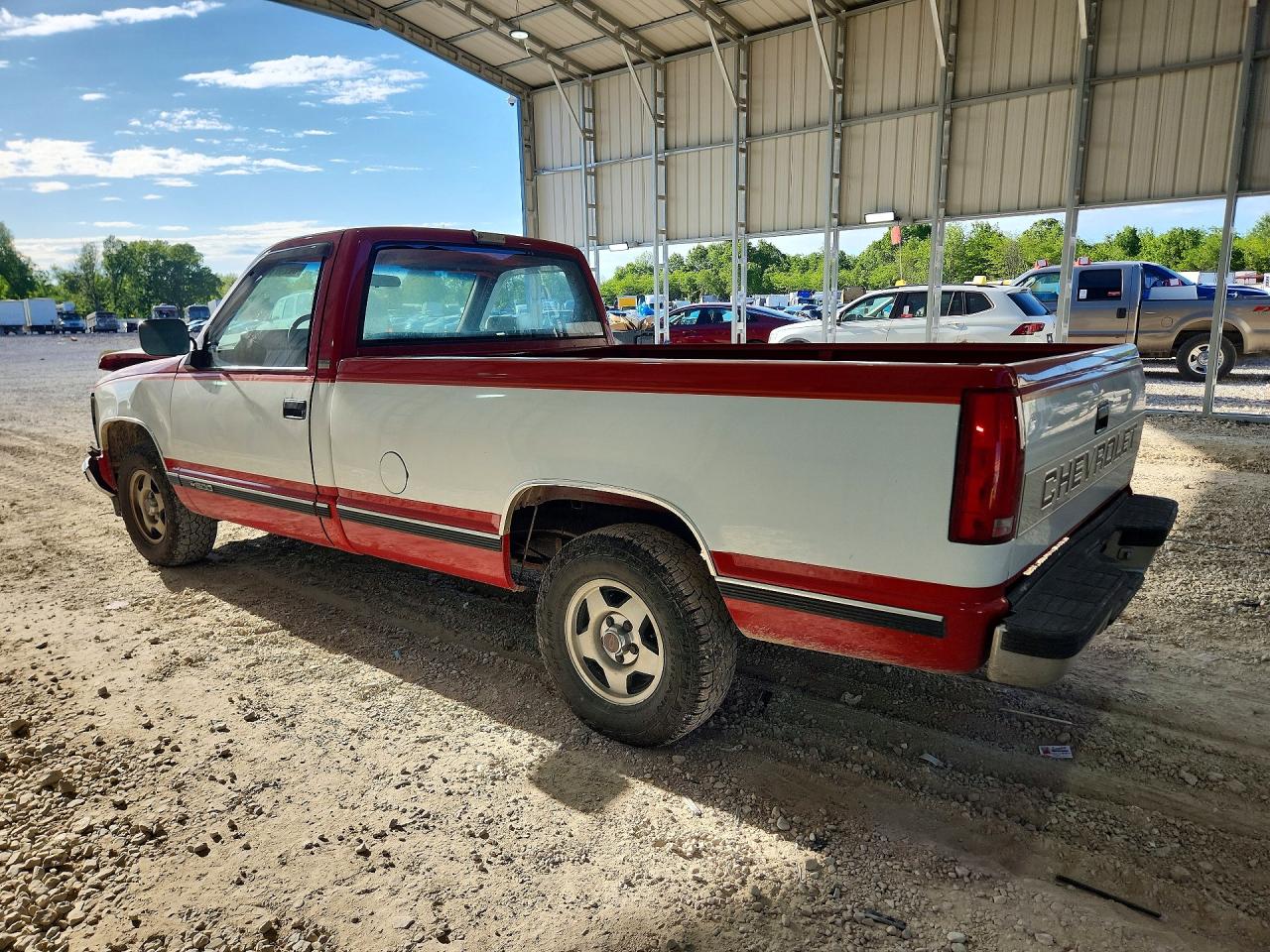 1989 CHEVROLET GMT-400 C1500 photo 3