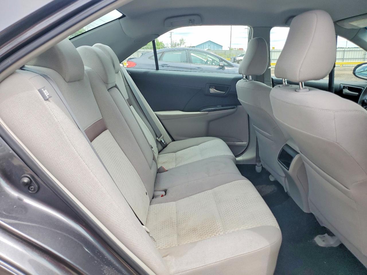 2014 TOYOTA CAMRY LE photo 19