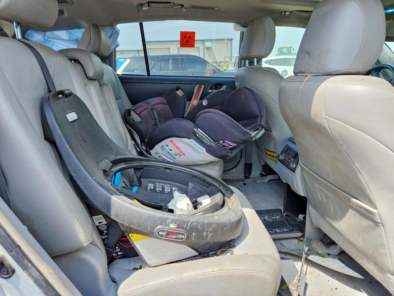 2008 TOYOTA HIGHLANDER LIMITED photo 31