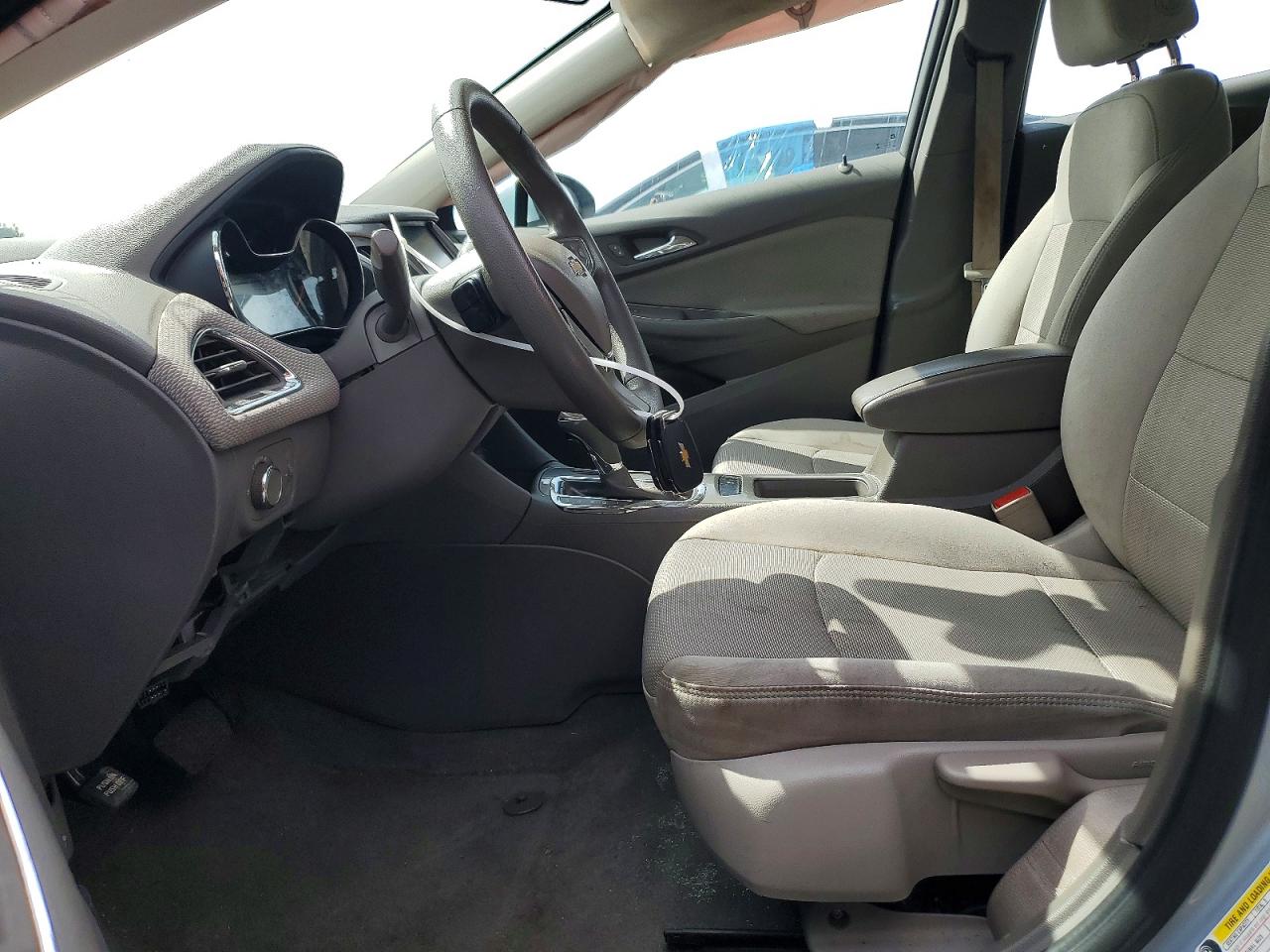 2017 CHEVROLET CRUZE LT photo 7