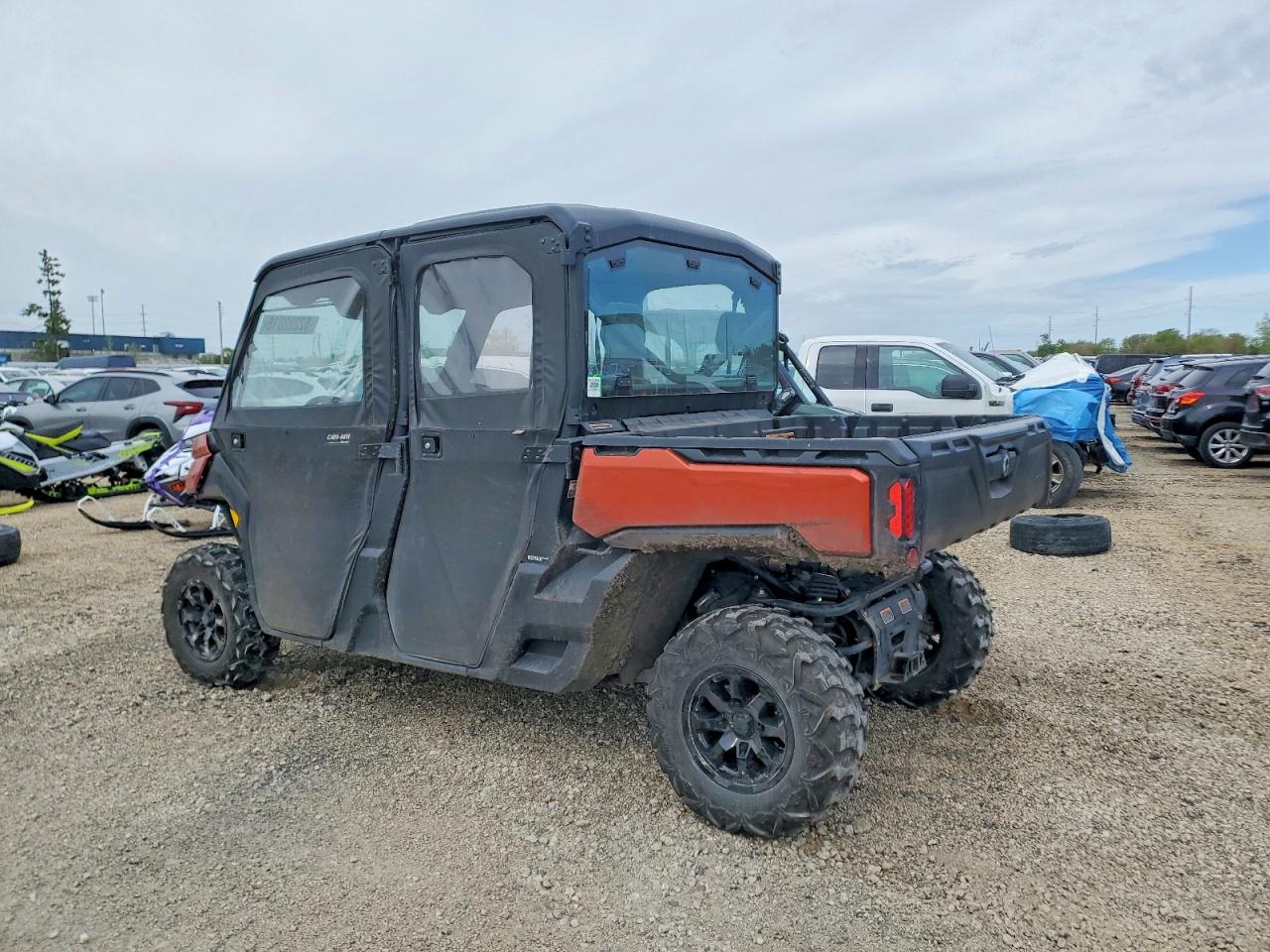 2022 CAN-AM DEFENDER UTILITY VEHICLE photo 3