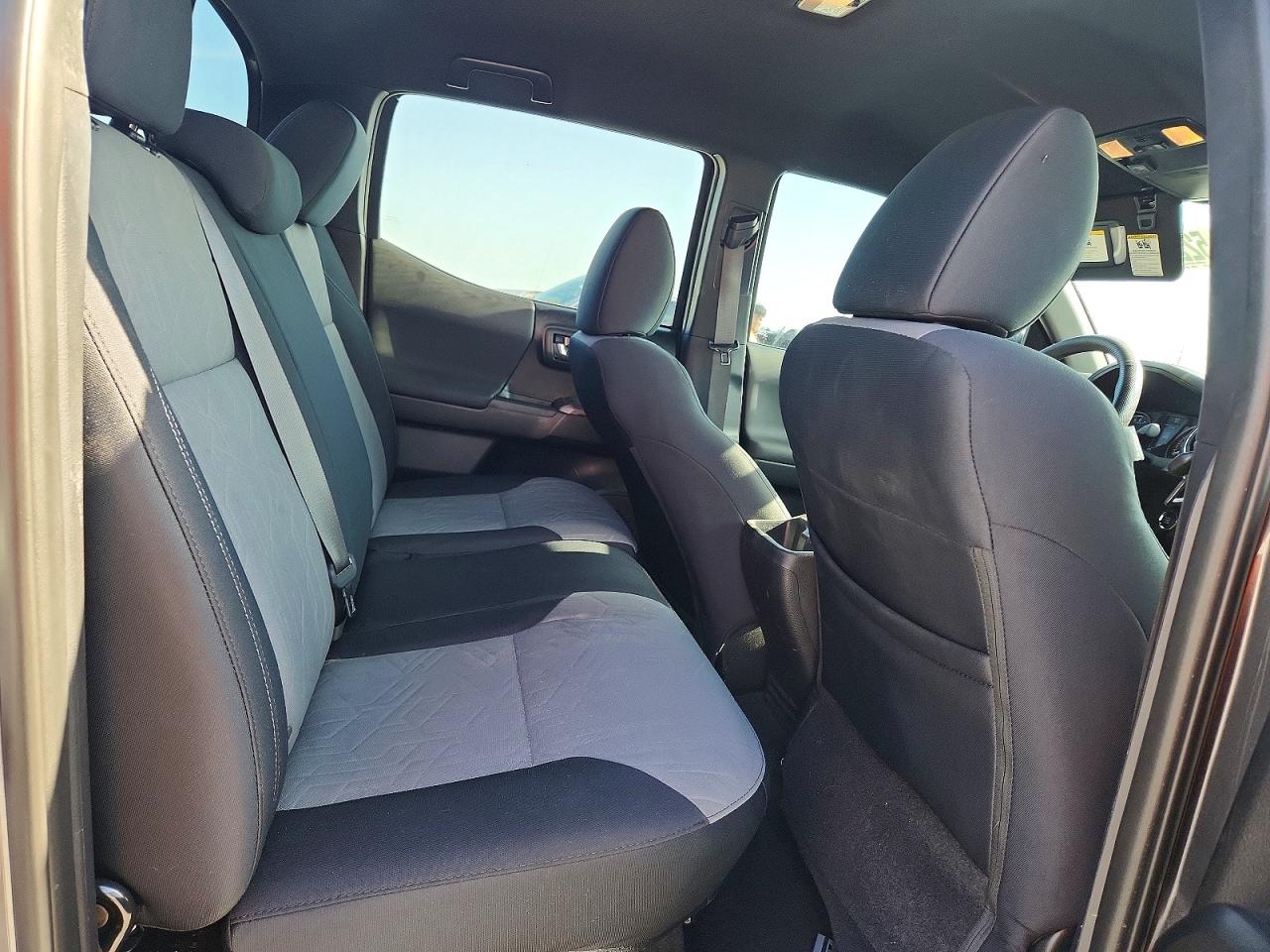 2021 TOYOTA TACOMA TRD SPORT photo 19