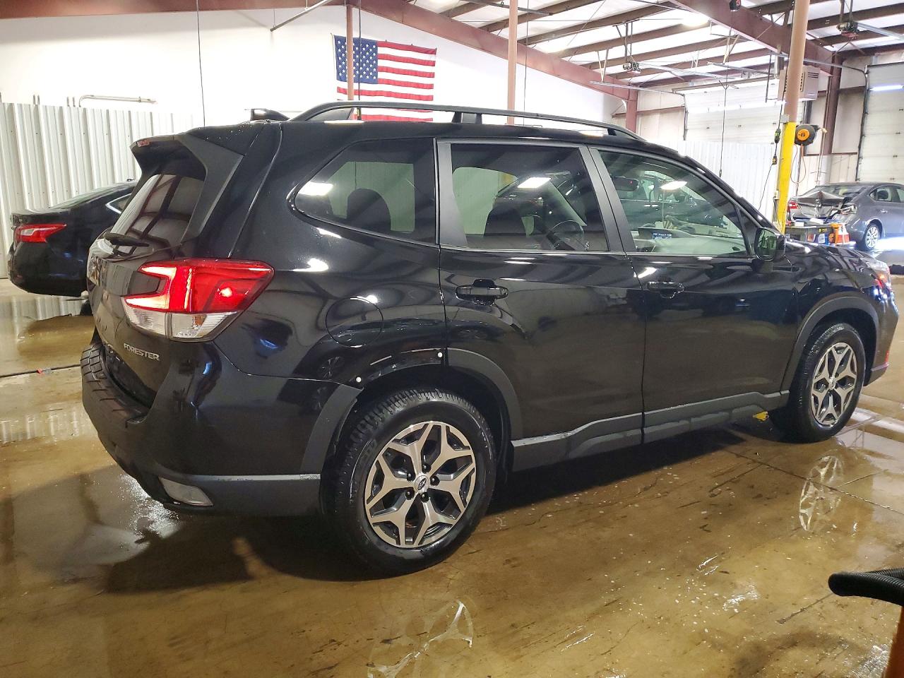 2019 SUBARU FORESTER PREMIUM photo 5