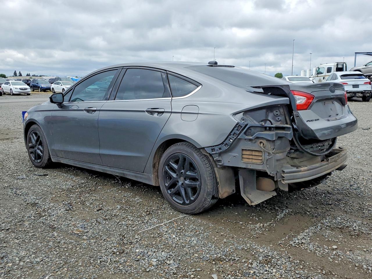 2014 FORD FUSION SE photo 3