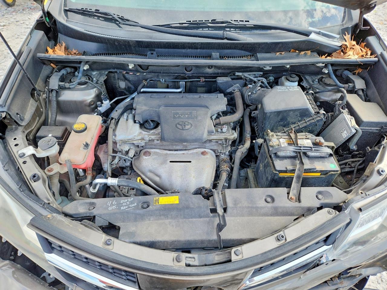 2013 TOYOTA RAV4 XLE photo 23