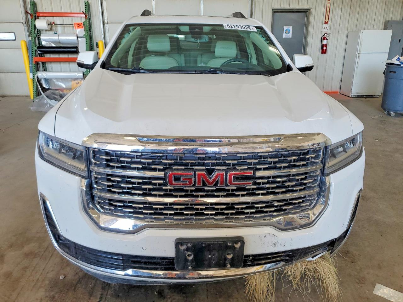 2023 GMC ACADIA DENALI photo 9