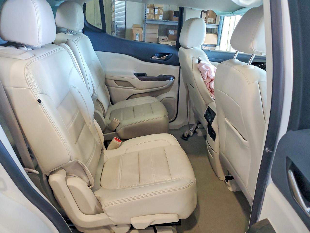 2023 GMC ACADIA DENALI photo 21