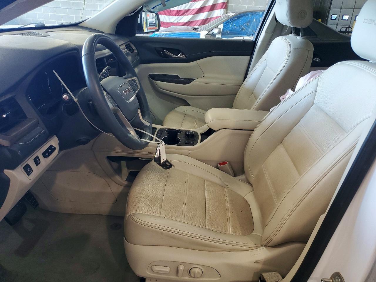 2023 GMC ACADIA DENALI photo 13