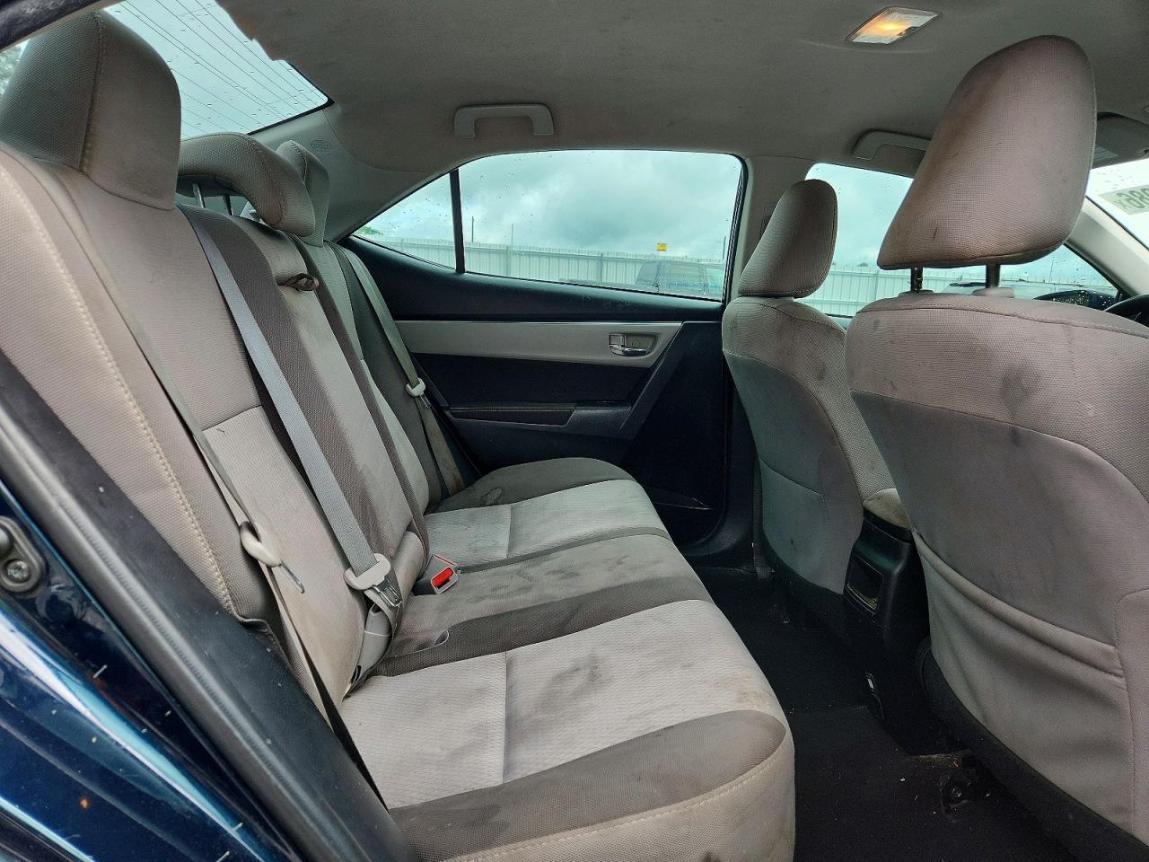 2019 TOYOTA COROLLA LE photo 28