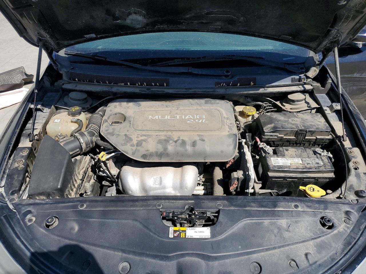 2015 CHRYSLER 200 S photo 21