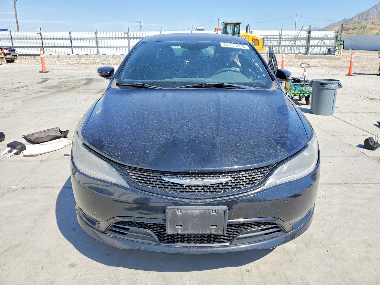 2015 CHRYSLER 200 S photo 9