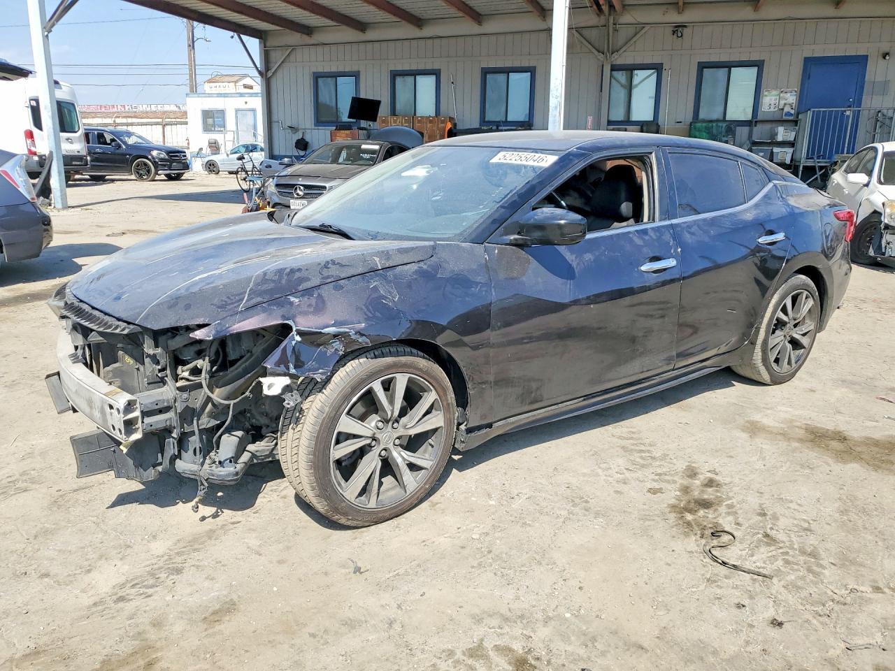 2017 NISSAN MAXIMA