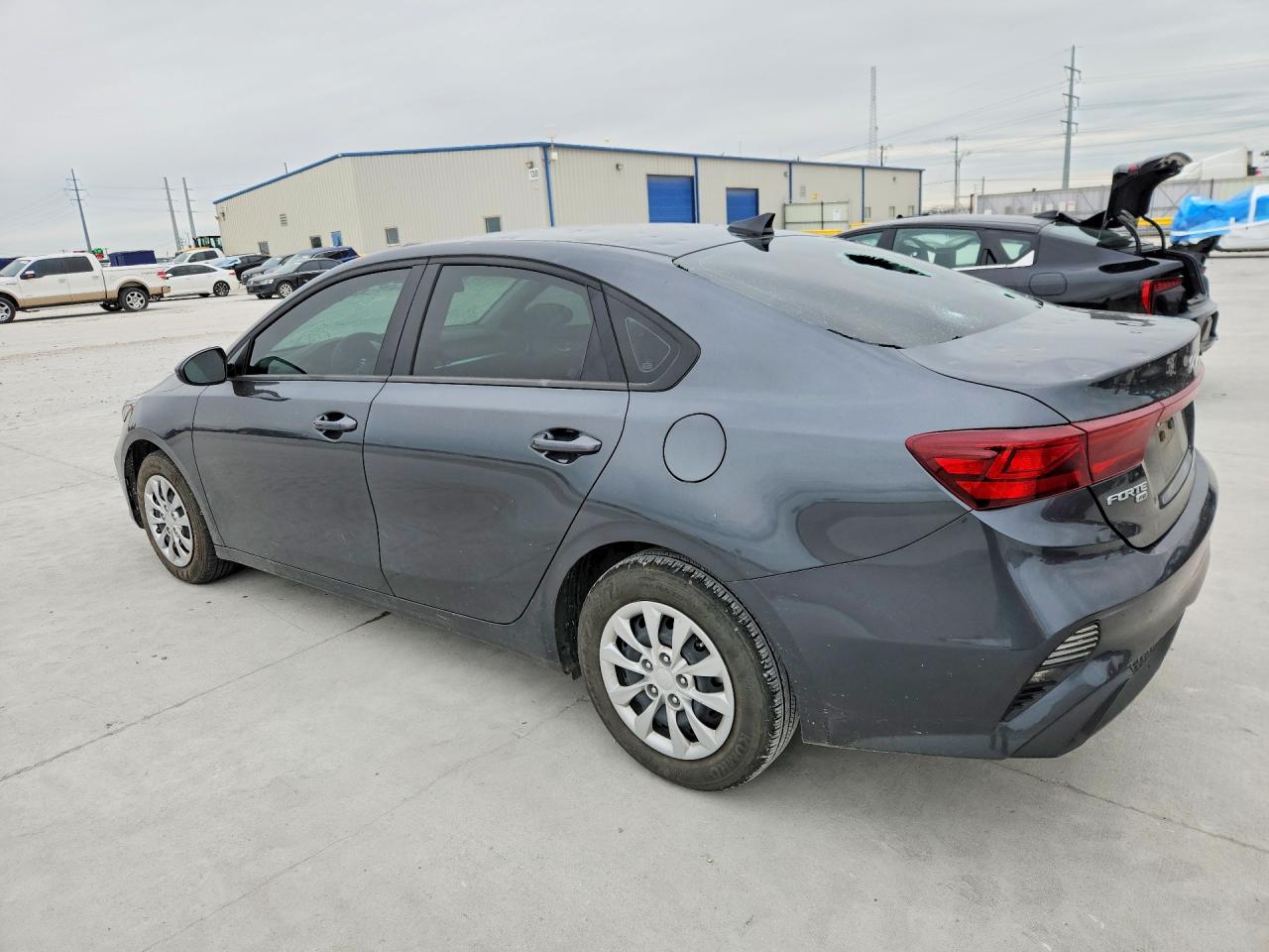 2024 KIA FORTE LX photo 2