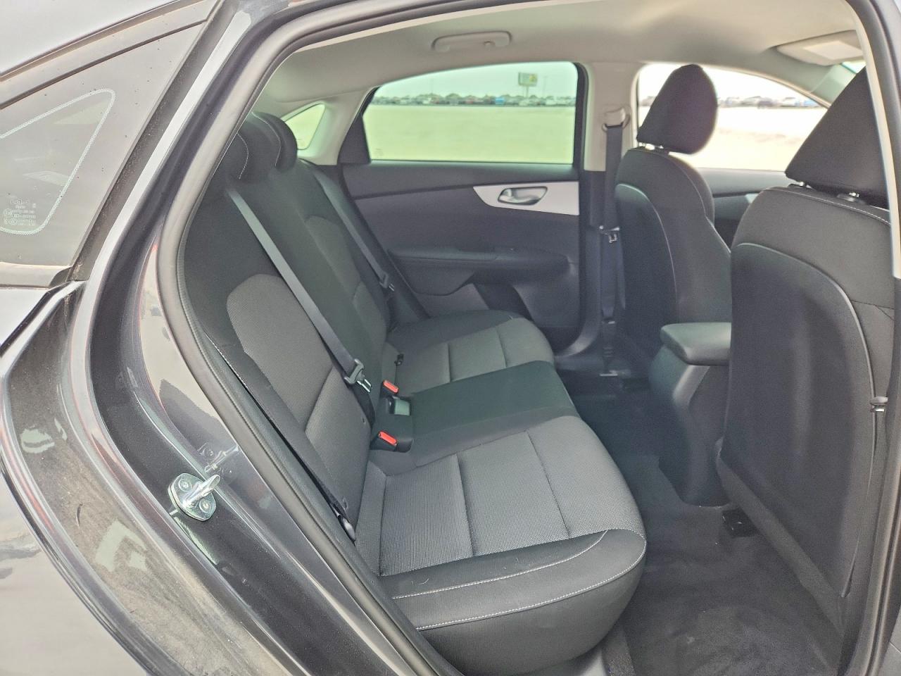 2024 KIA FORTE LX photo 10