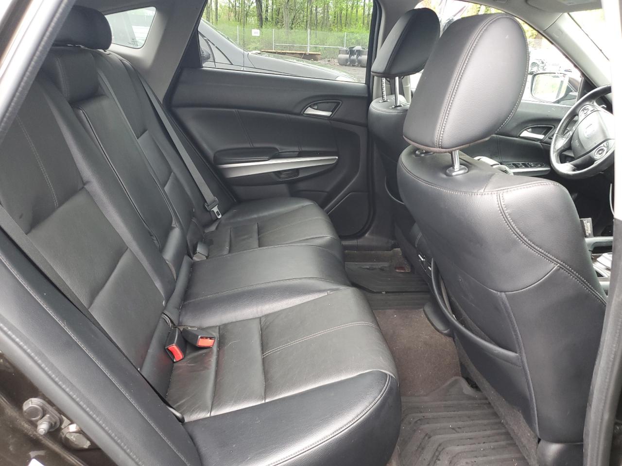 2014 HONDA CROSSTOUR EXL photo 19
