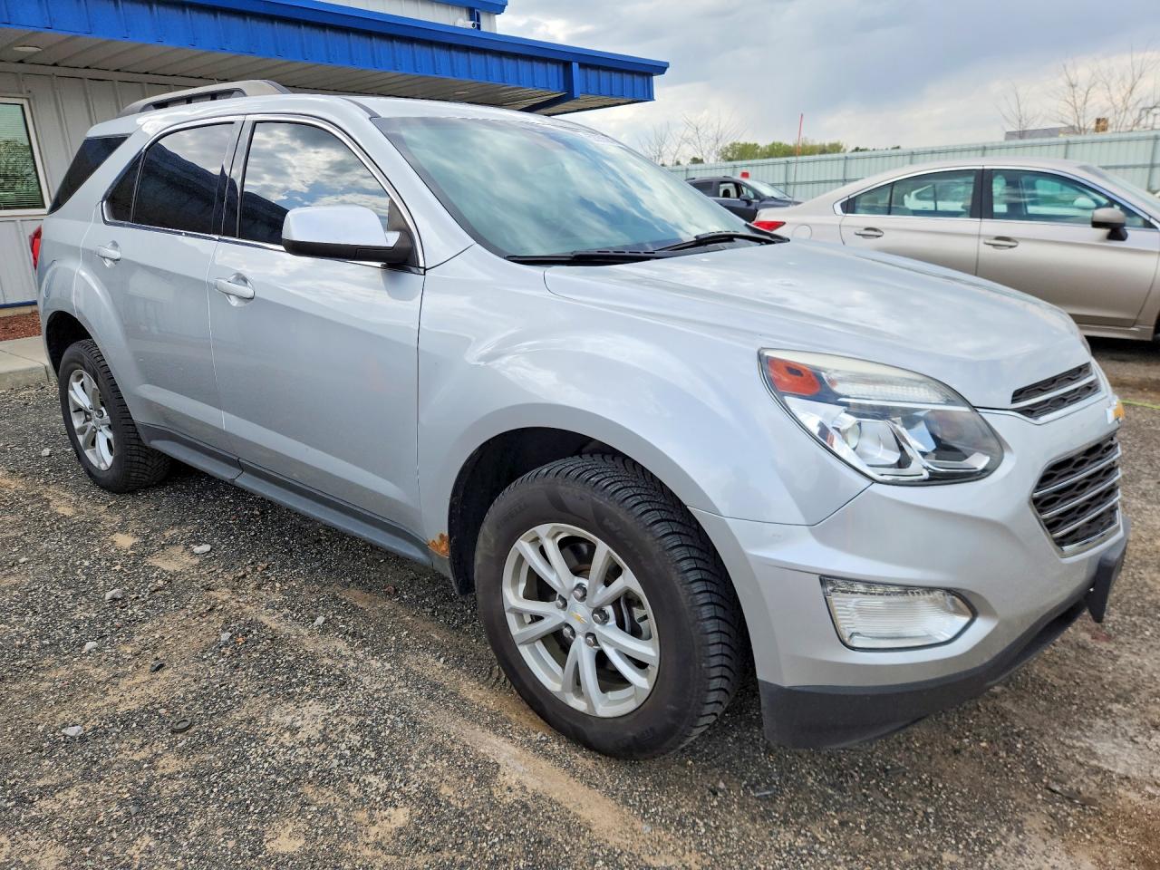 2017 CHEVROLET EQUINOX LT photo 7