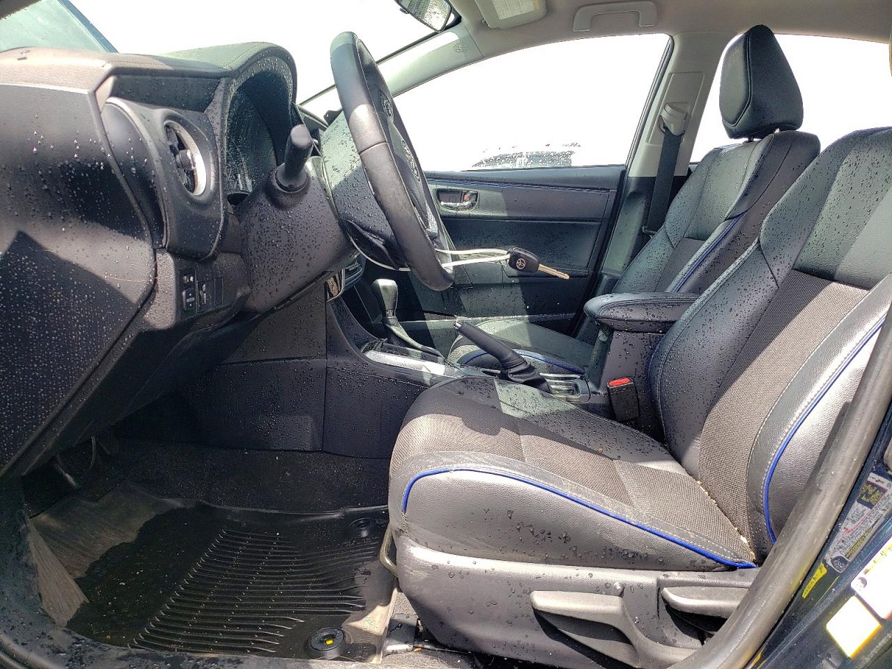 2018 TOYOTA COROLLA SE photo 7