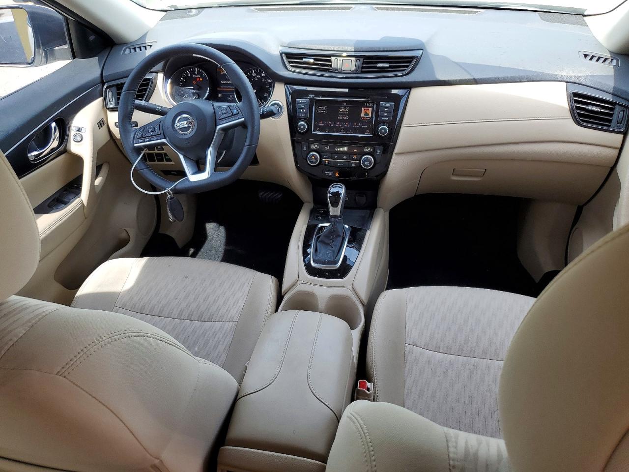 2019 NISSAN ROGUE SV photo 15