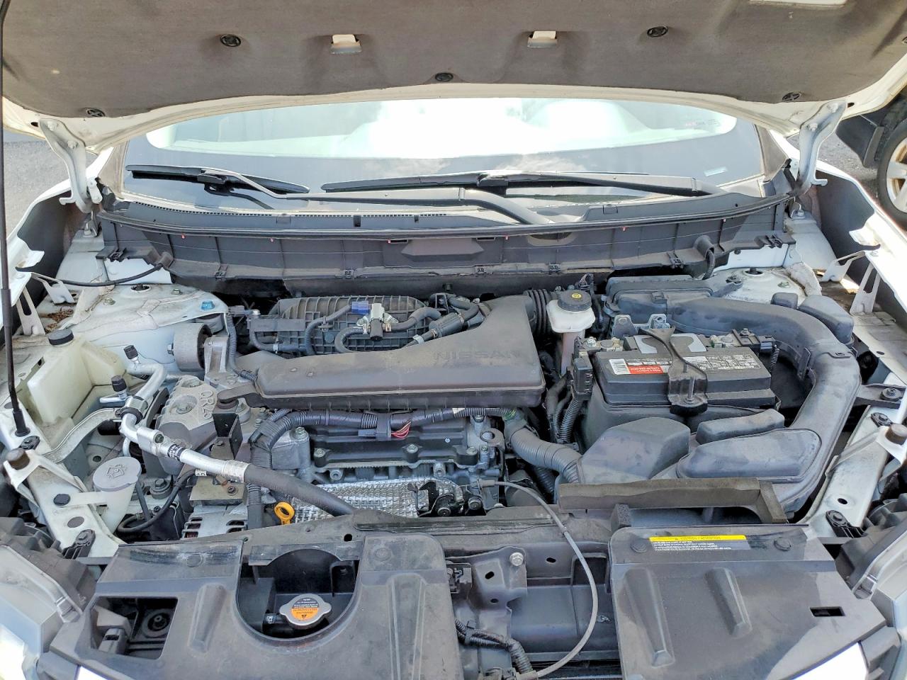 2019 NISSAN ROGUE SV photo 23
