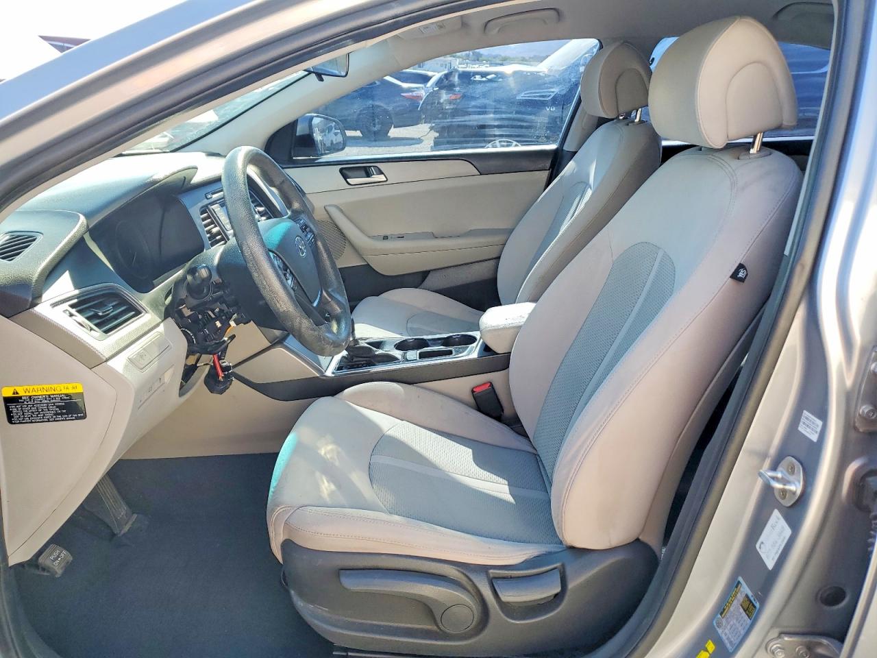 2017 HYUNDAI SONATA SE photo 13