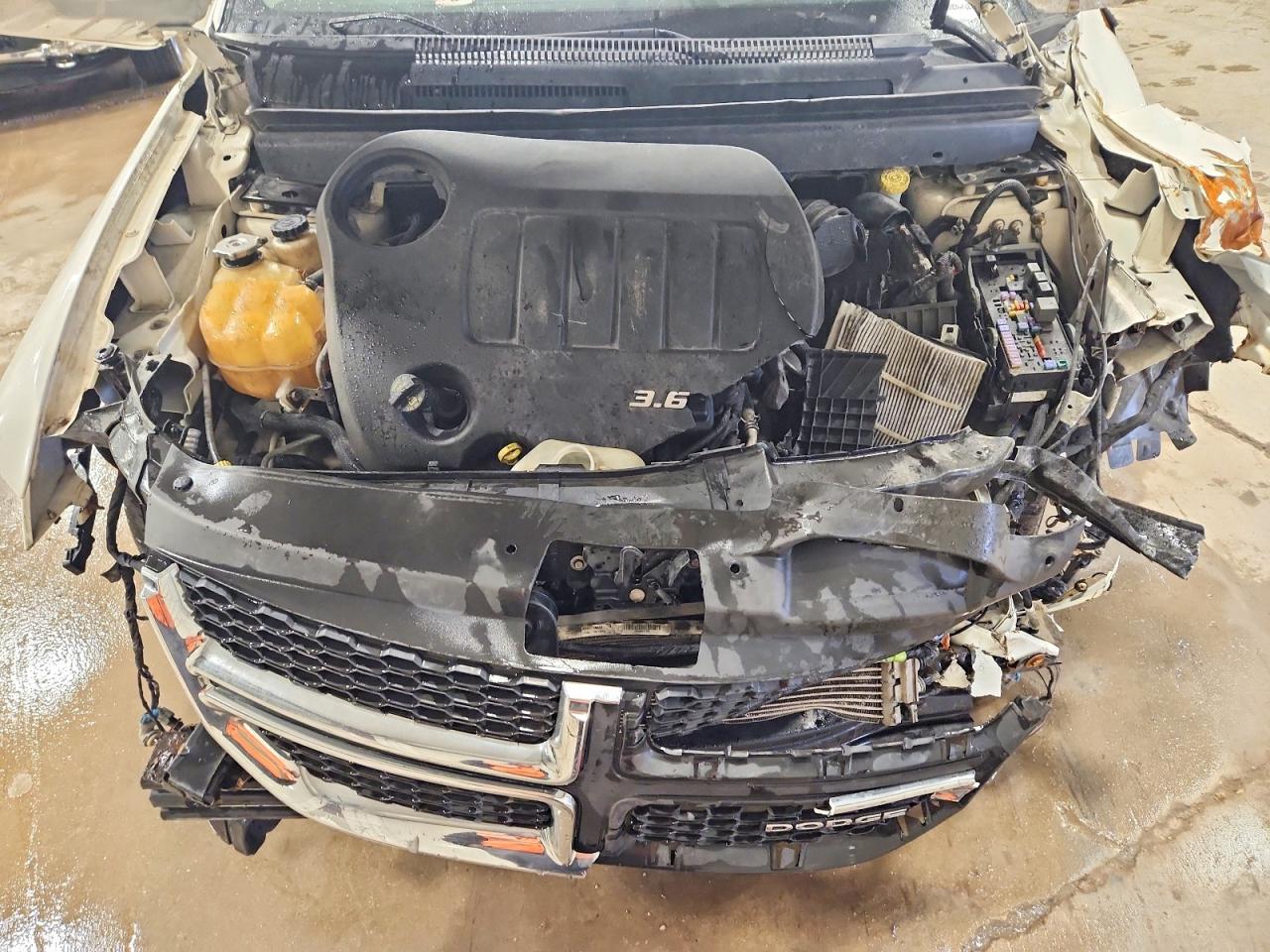 2012 DODGE JOURNEY SXT photo 23