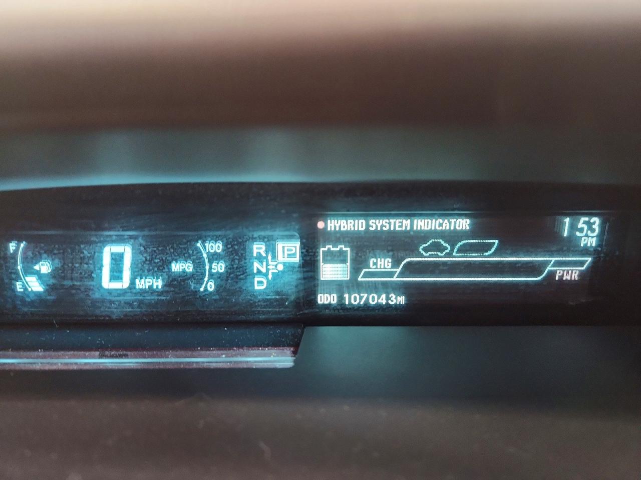 2014 TOYOTA PRIUS FOUR photo 25