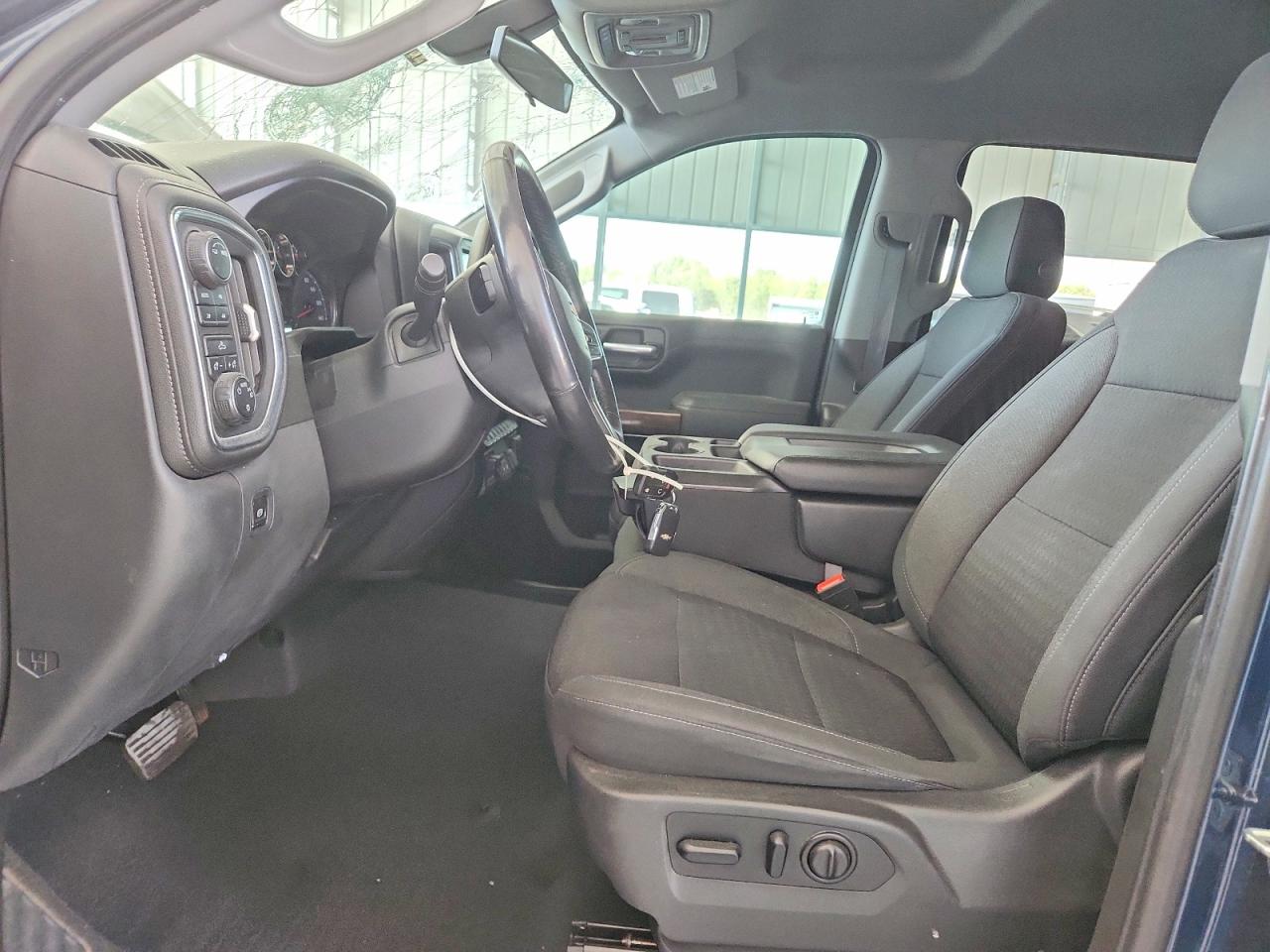 2021 CHEVROLET SILVERADO K1500 LT photo 13