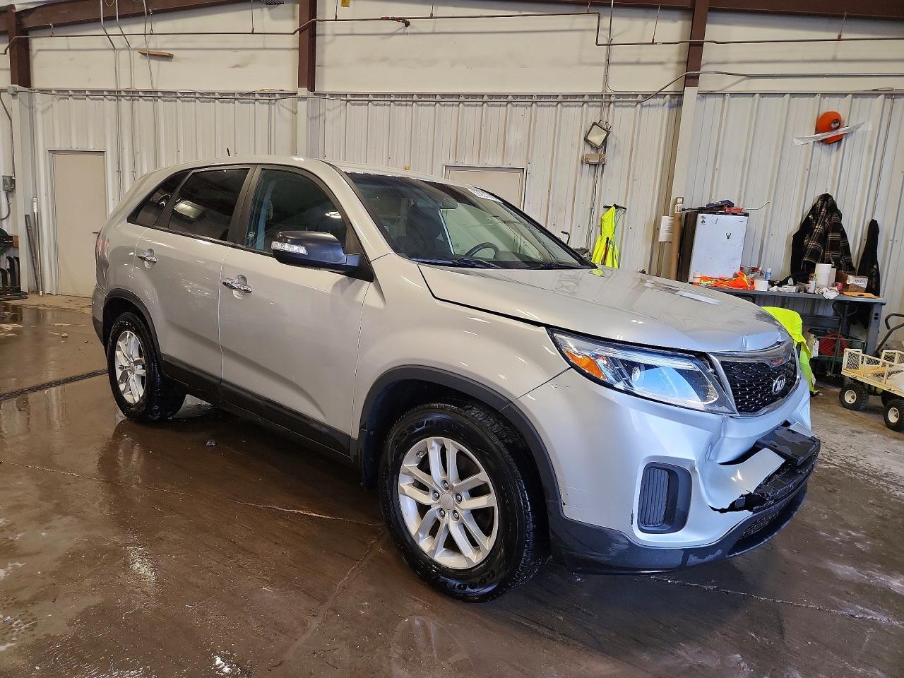 2014 KIA SORENTO LX photo 7