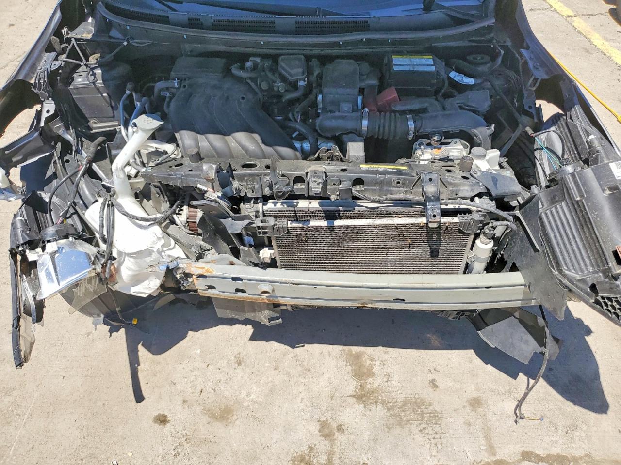 2018 NISSAN VERSA SV photo 31