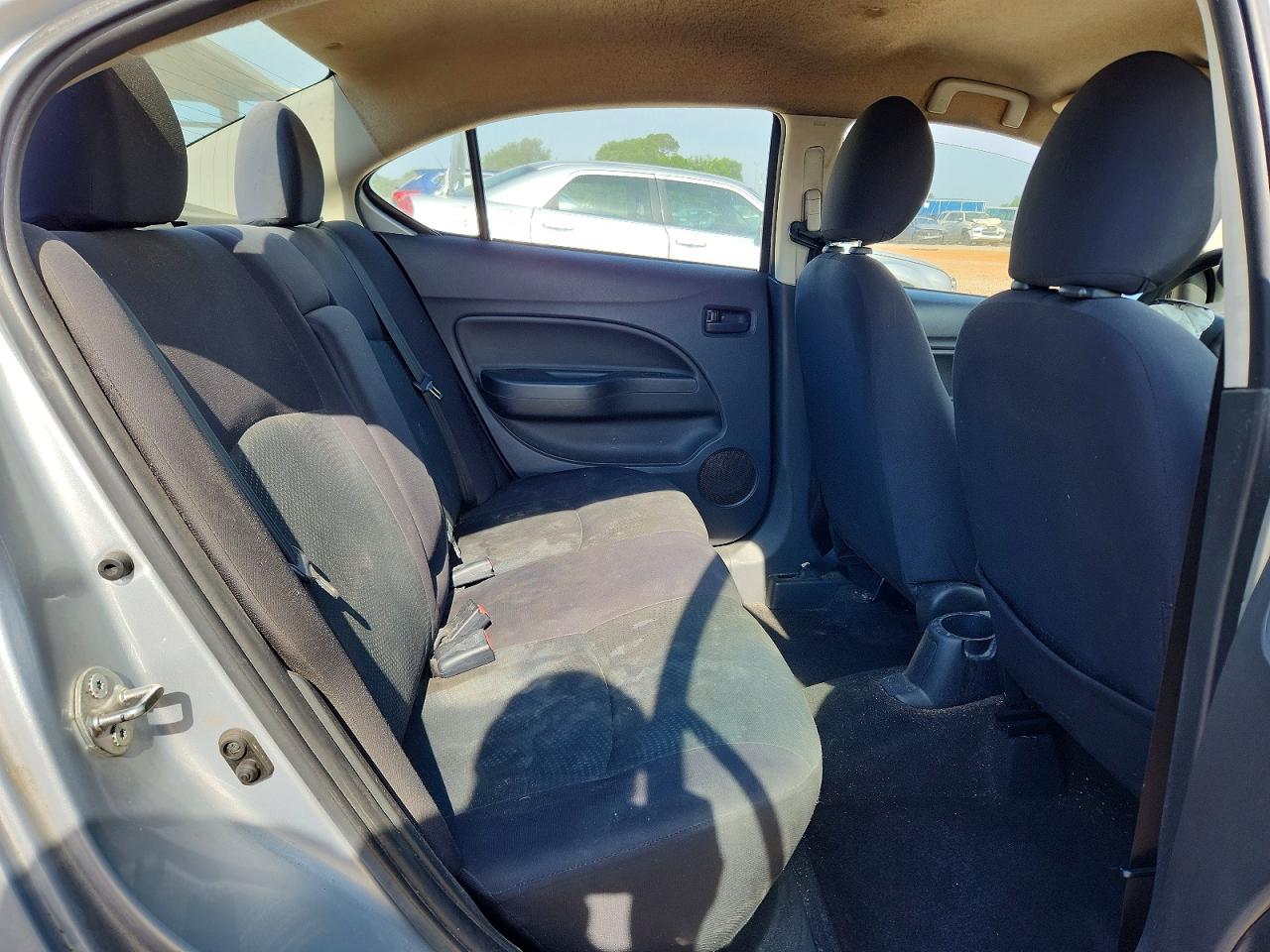 2018 MITSUBISHI MIRAGE G4 ES photo 10
