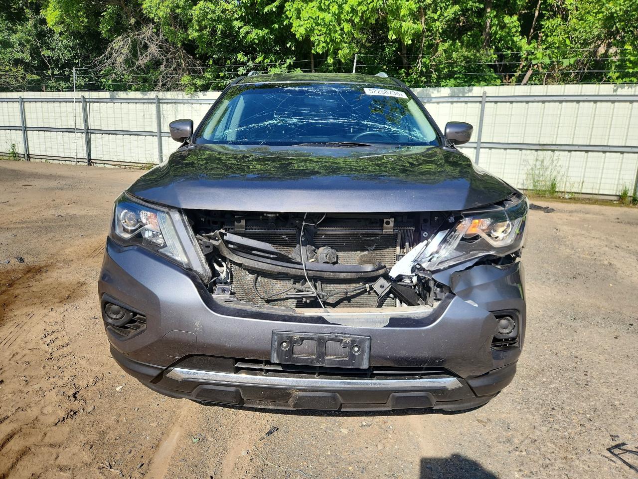 2017 NISSAN PATHFINDER S photo 5