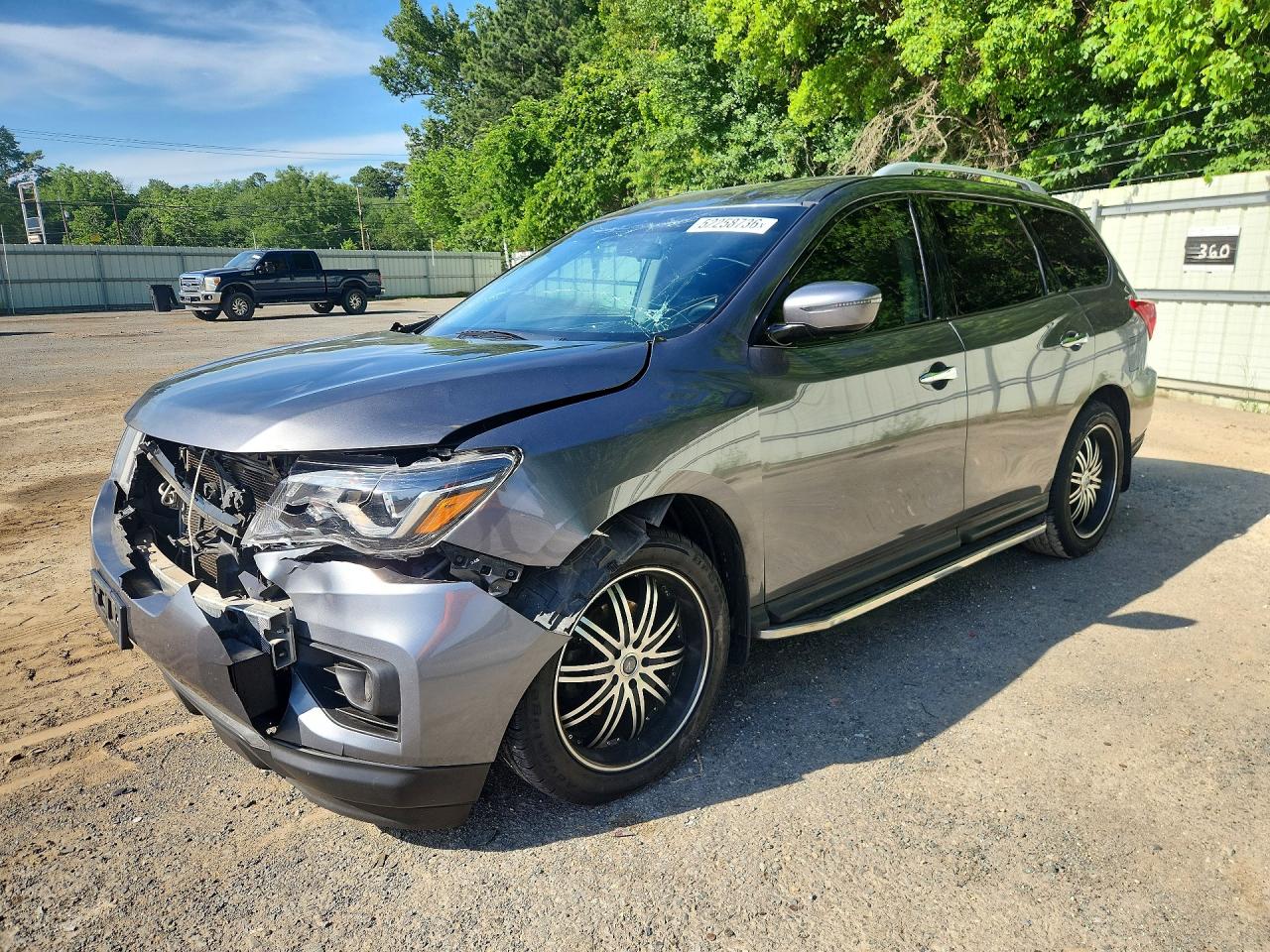 2017 NISSAN PATHFINDER
