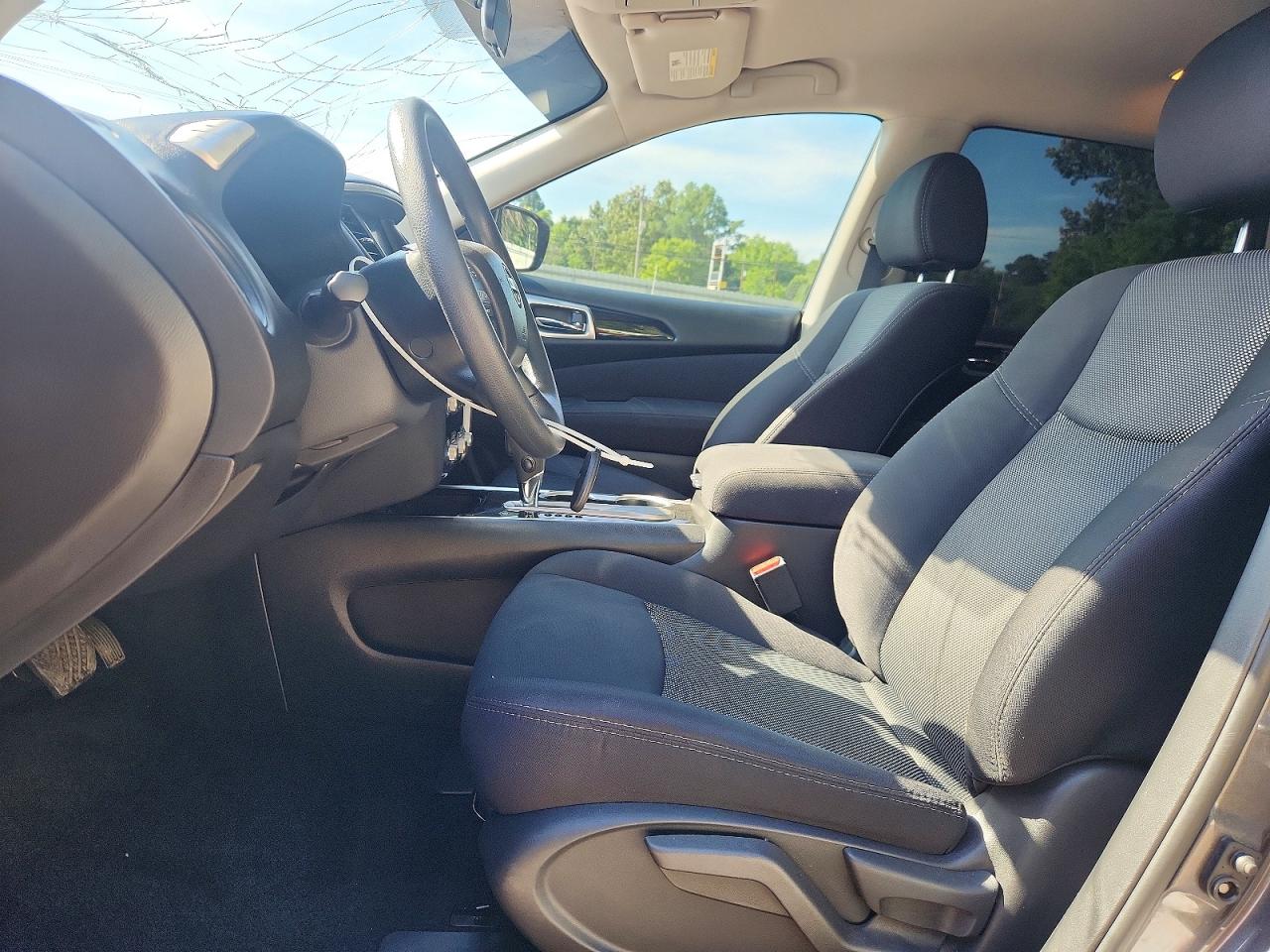 2017 NISSAN PATHFINDER S photo 7