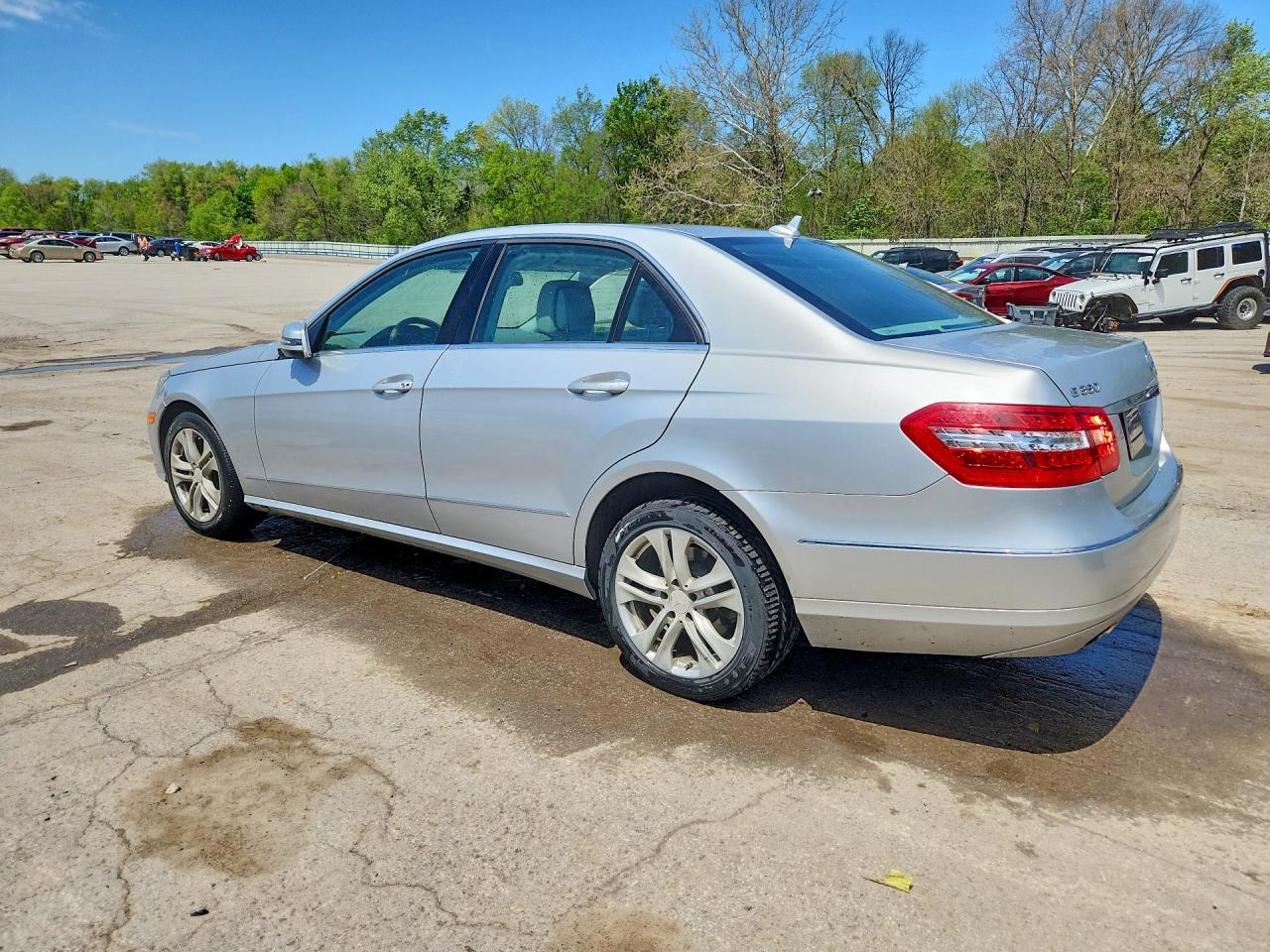 2011 MERCEDES-BENZ E 350 4MATIC photo 2