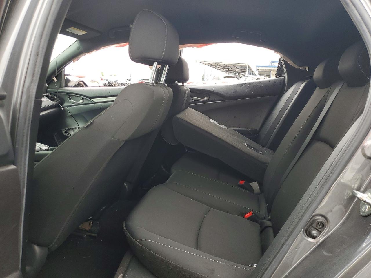 2017 HONDA CIVIC LX photo 19