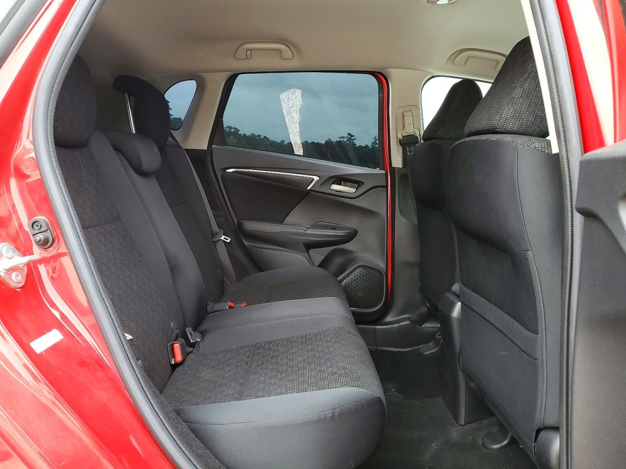 2016 HONDA FIT LX photo 10
