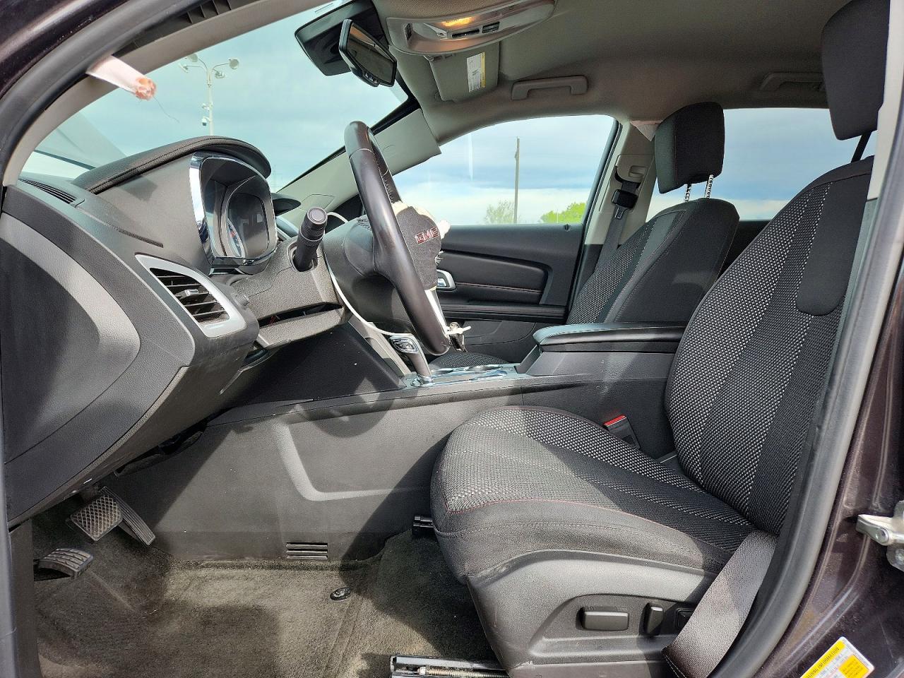 2015 GMC TERRAIN SLE photo 13