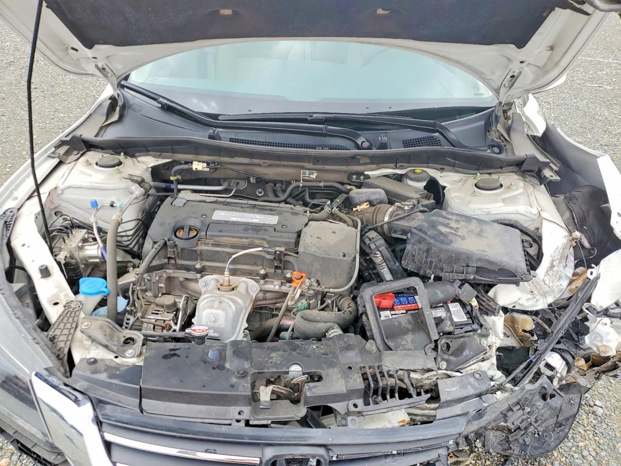 2014 HONDA ACCORD LX photo 31
