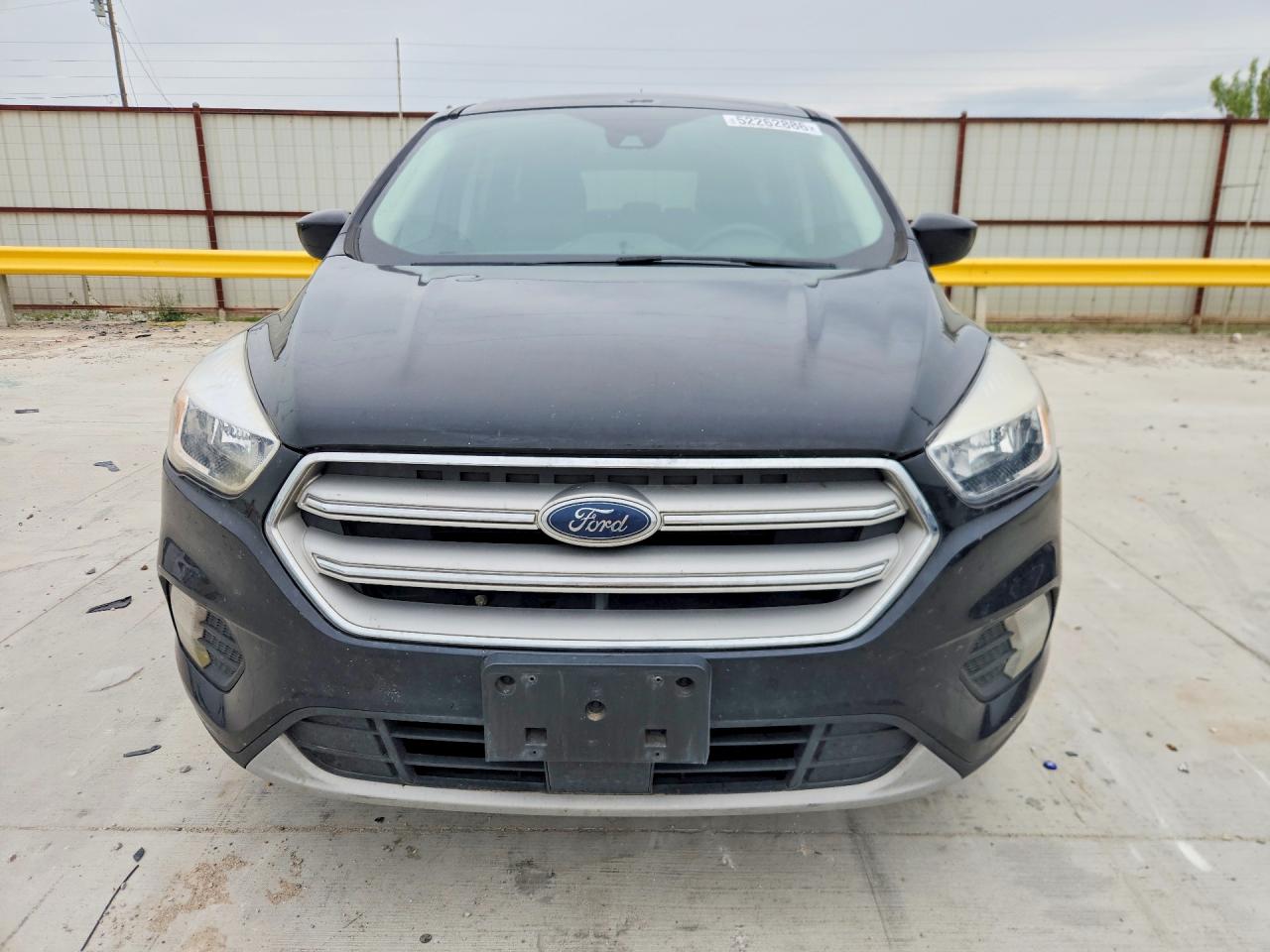 2019 FORD ESCAPE SE photo 9
