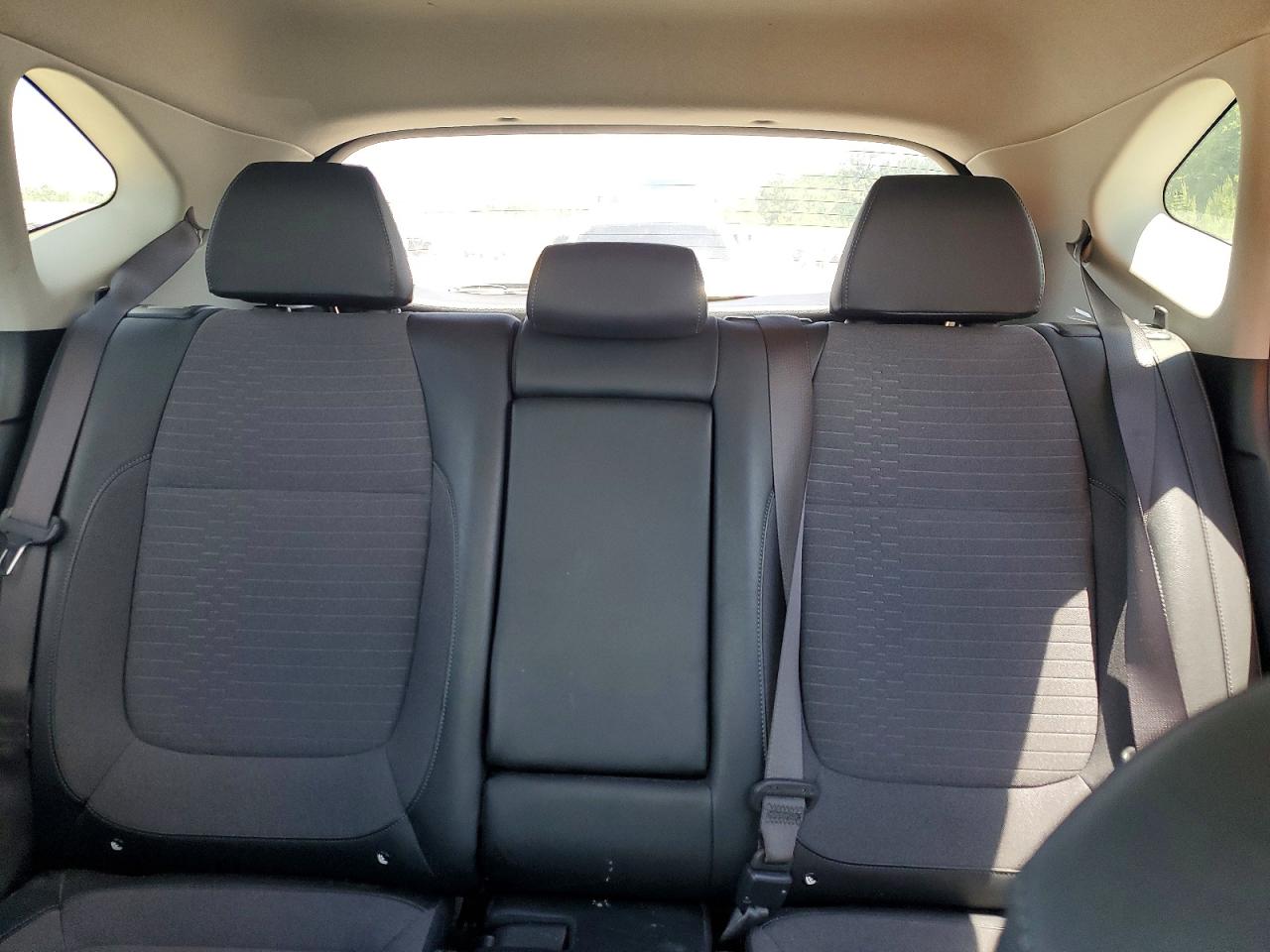 2023 KIA SELTOS S photo 19