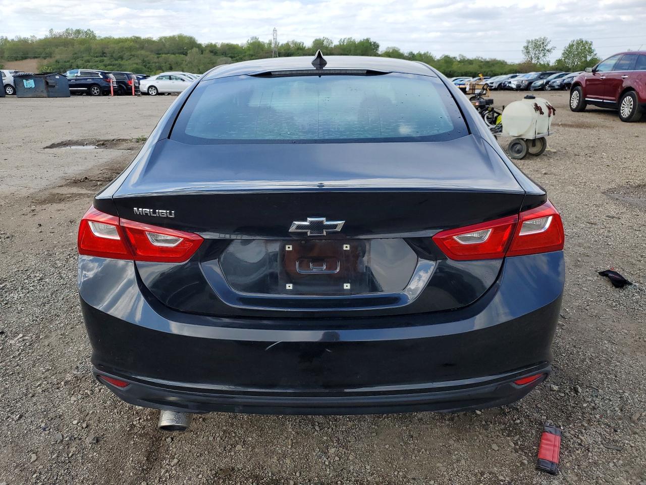 2017 CHEVROLET MALIBU LS photo 11