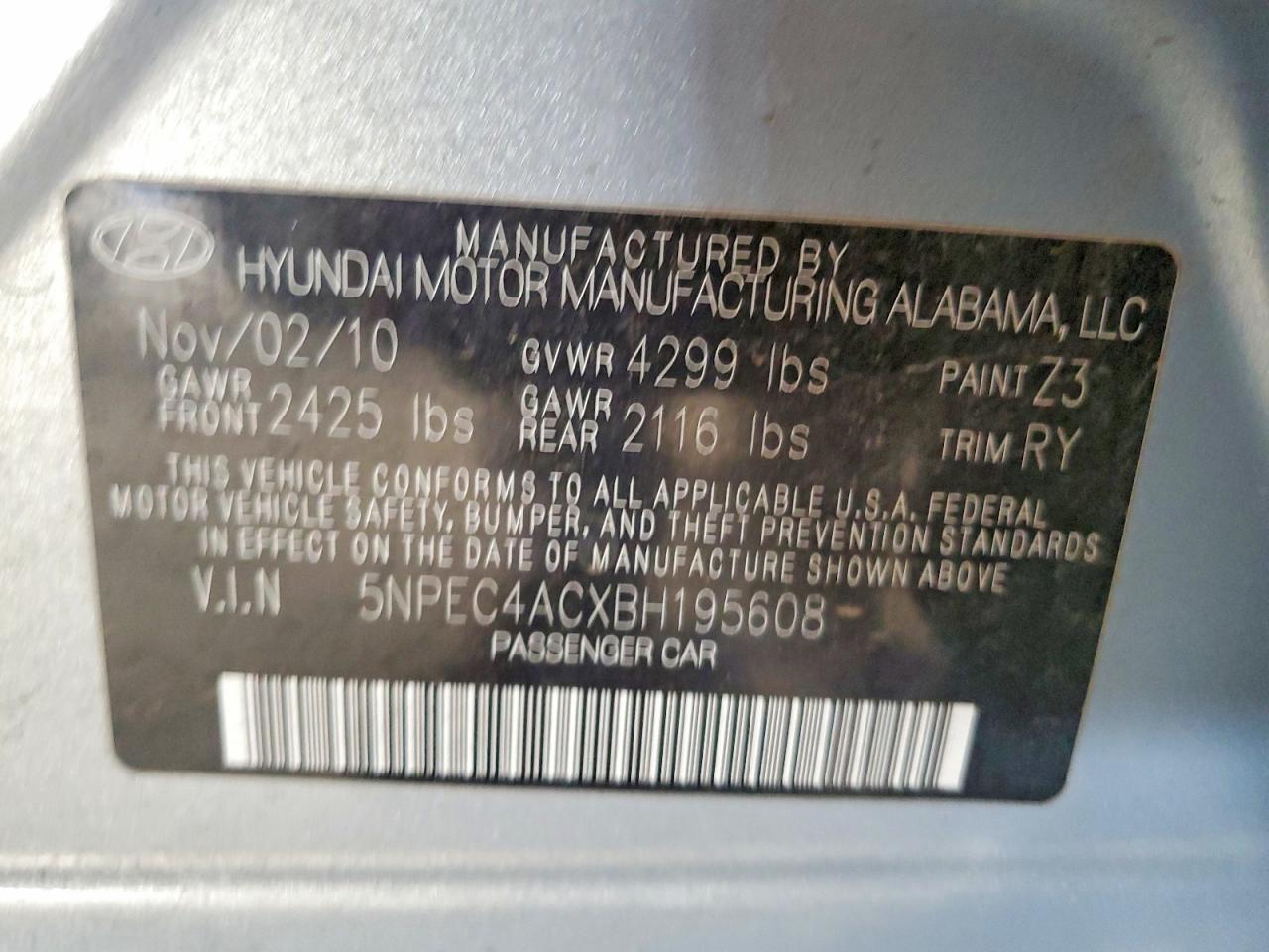 2011 HYUNDAI SONATA SE photo 23