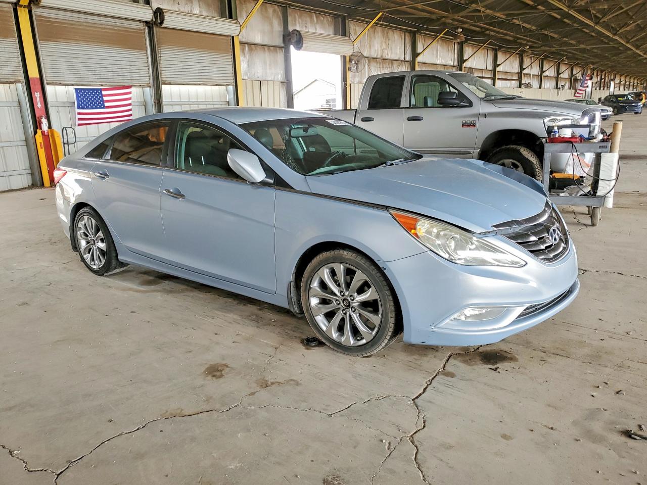 2011 HYUNDAI SONATA SE photo 7