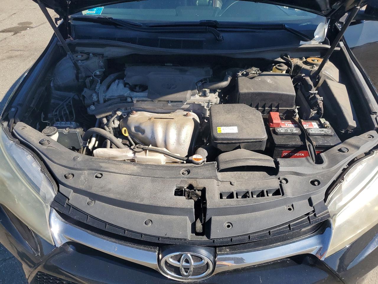 2016 TOYOTA CAMRY XSE photo 21