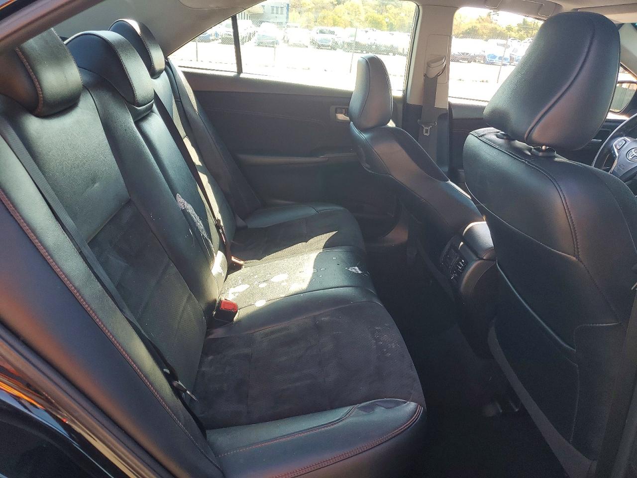 2016 TOYOTA CAMRY XSE photo 19