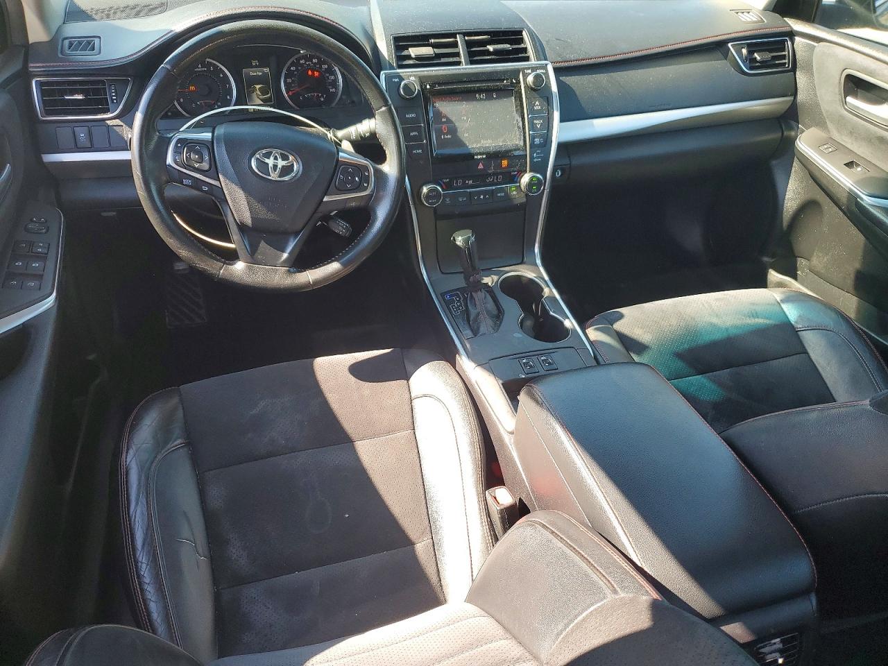 2016 TOYOTA CAMRY XSE photo 15
