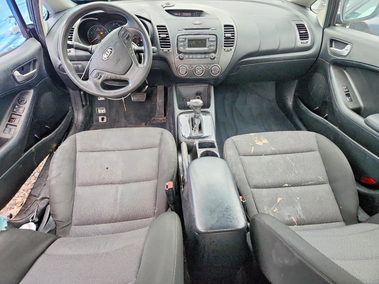 2017 KIA FORTE LX photo 15