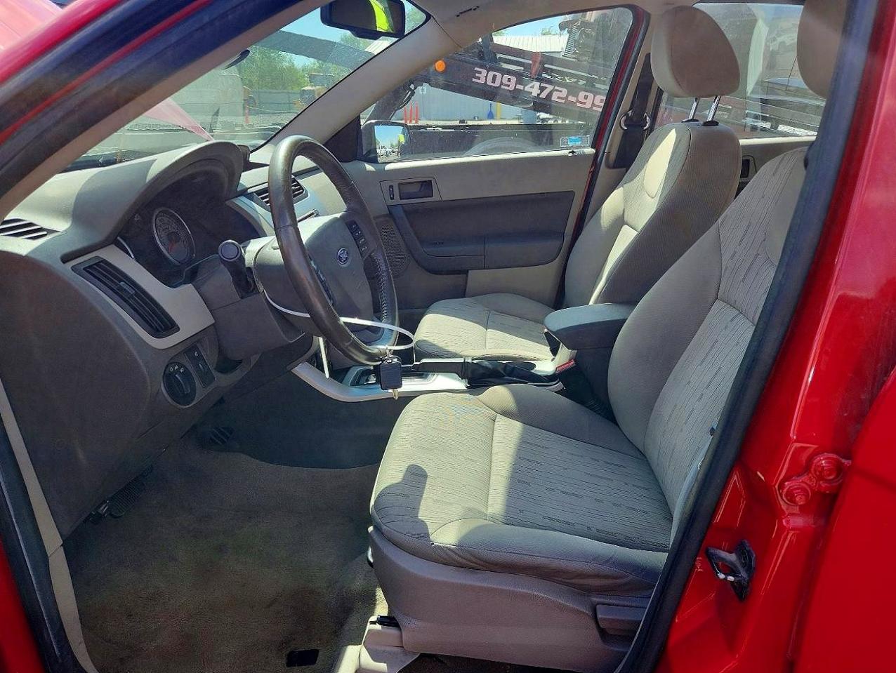 2008 FORD FOCUS SE photo 13