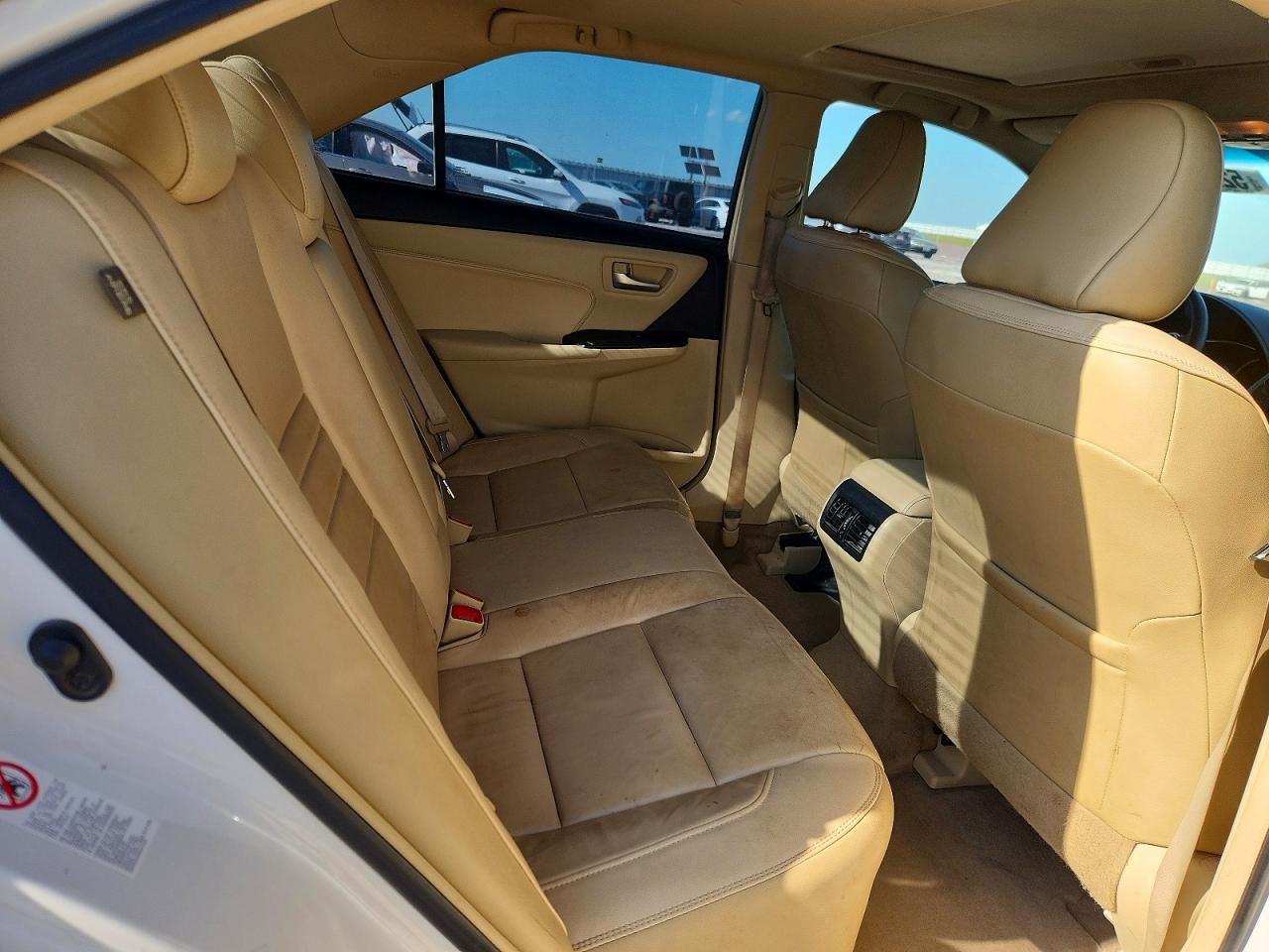 2017 TOYOTA CAMRY XLE photo 28