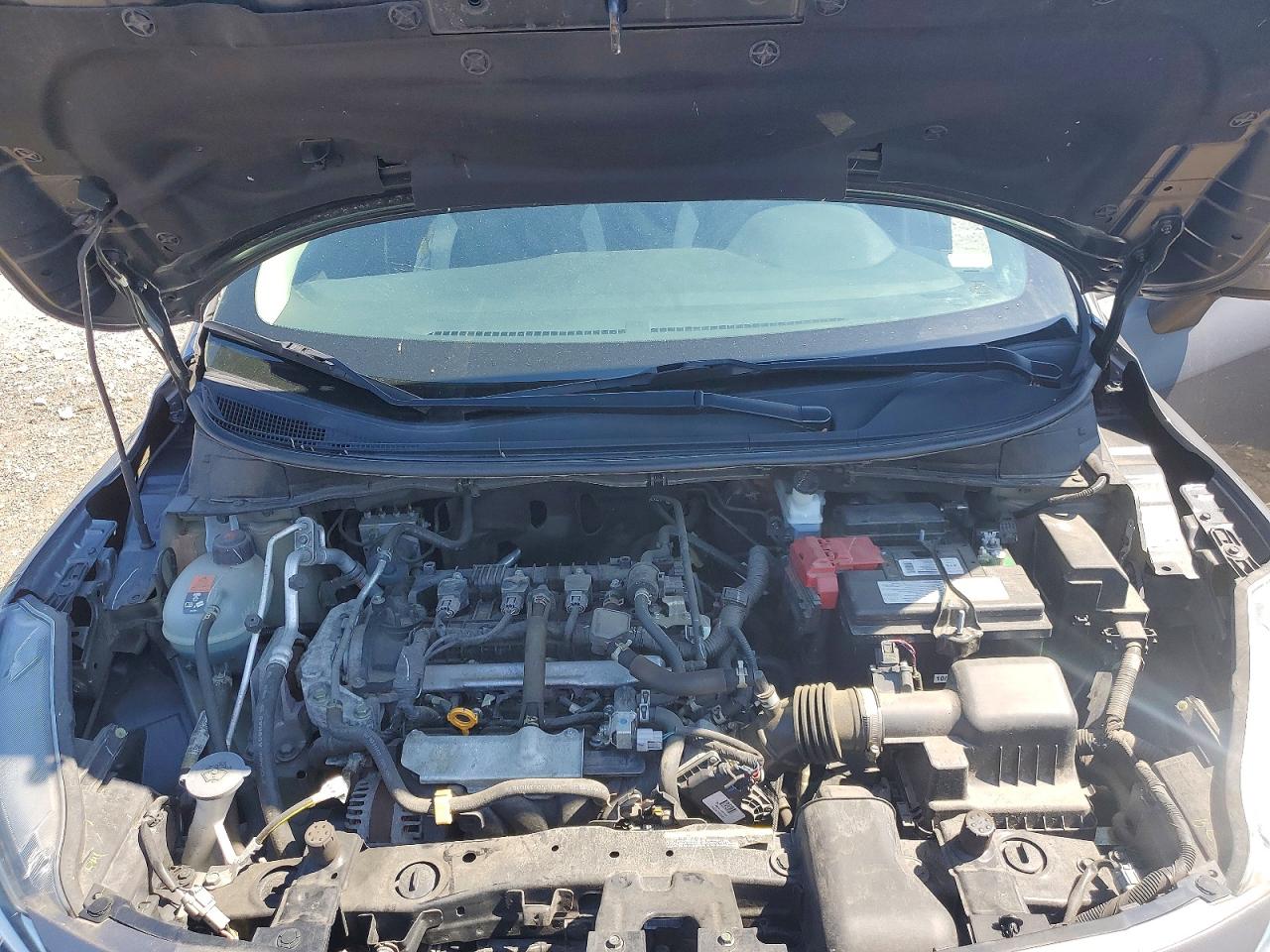 2021 NISSAN VERSA SV photo 21